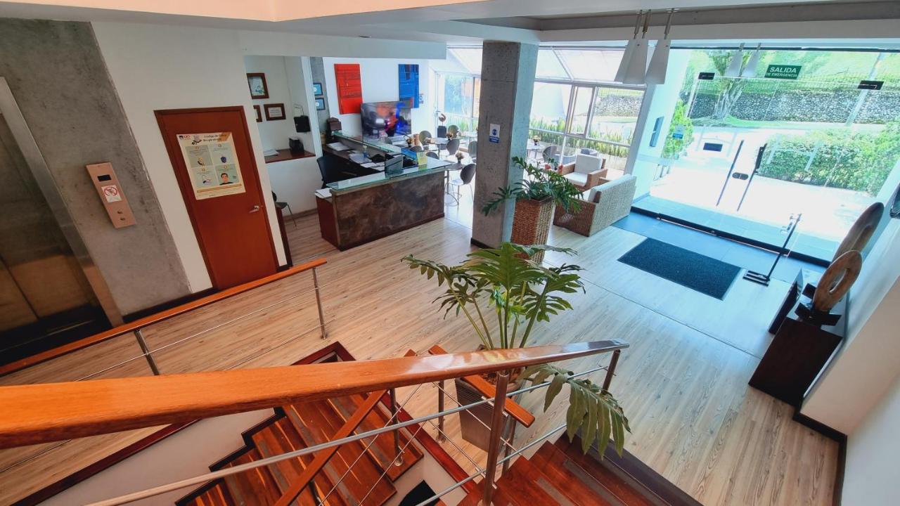 Habitat Suites Hotel Pereira Exterior photo